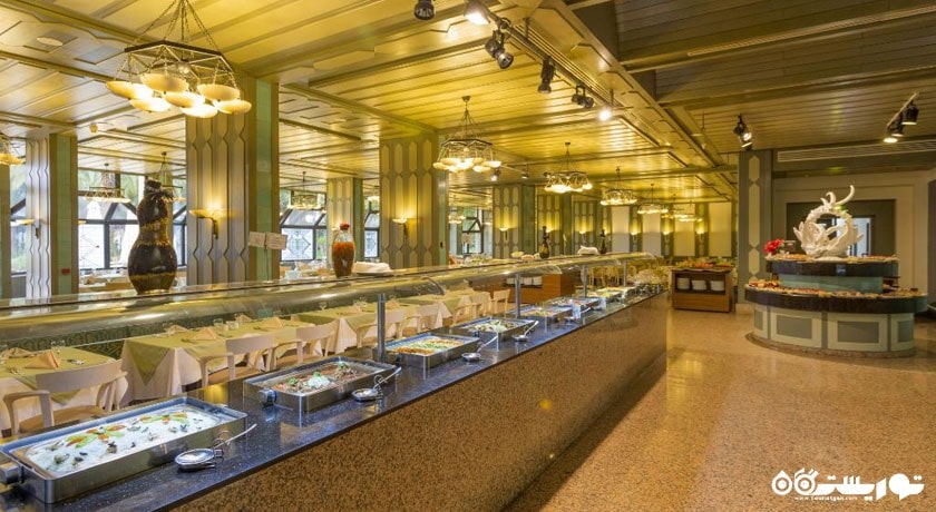 نمای بوفه سلف سرویس هتل